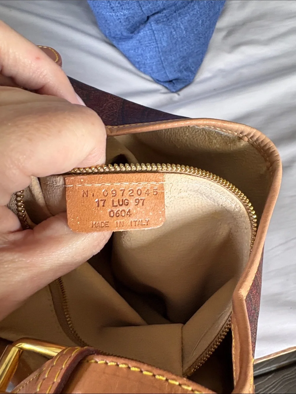 Etro Brown Paisley Shoulder Bag with Tan Leather Trim - Picture 11 of 14